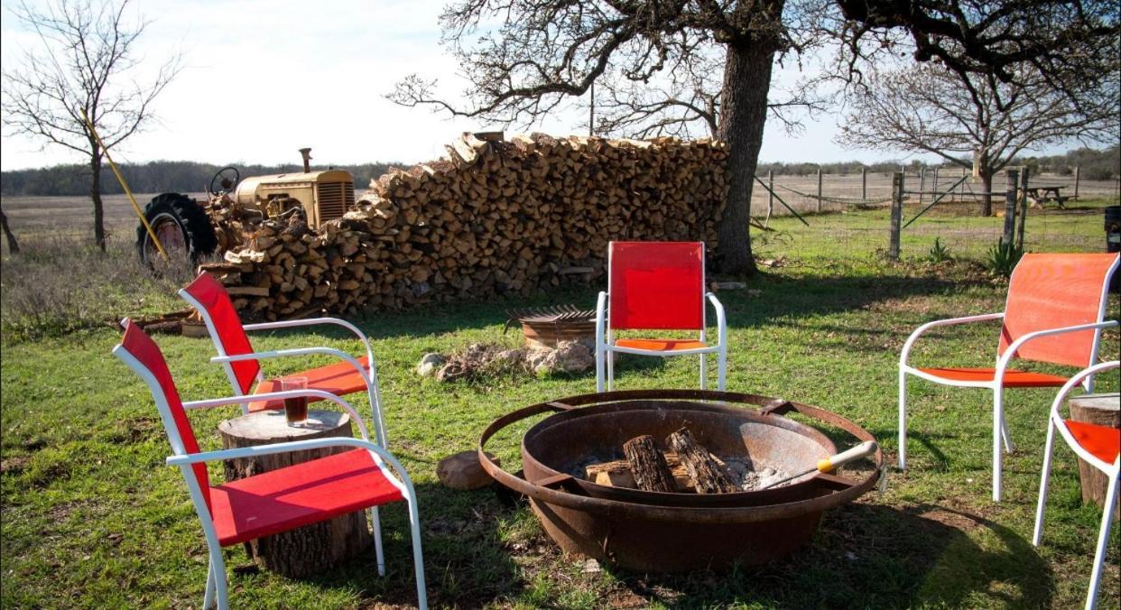 Stay On A 350-Acre Cattle Ranch! Brazos River! Tubing! Petting Zoo! Уэтерфорд Экстерьер фото