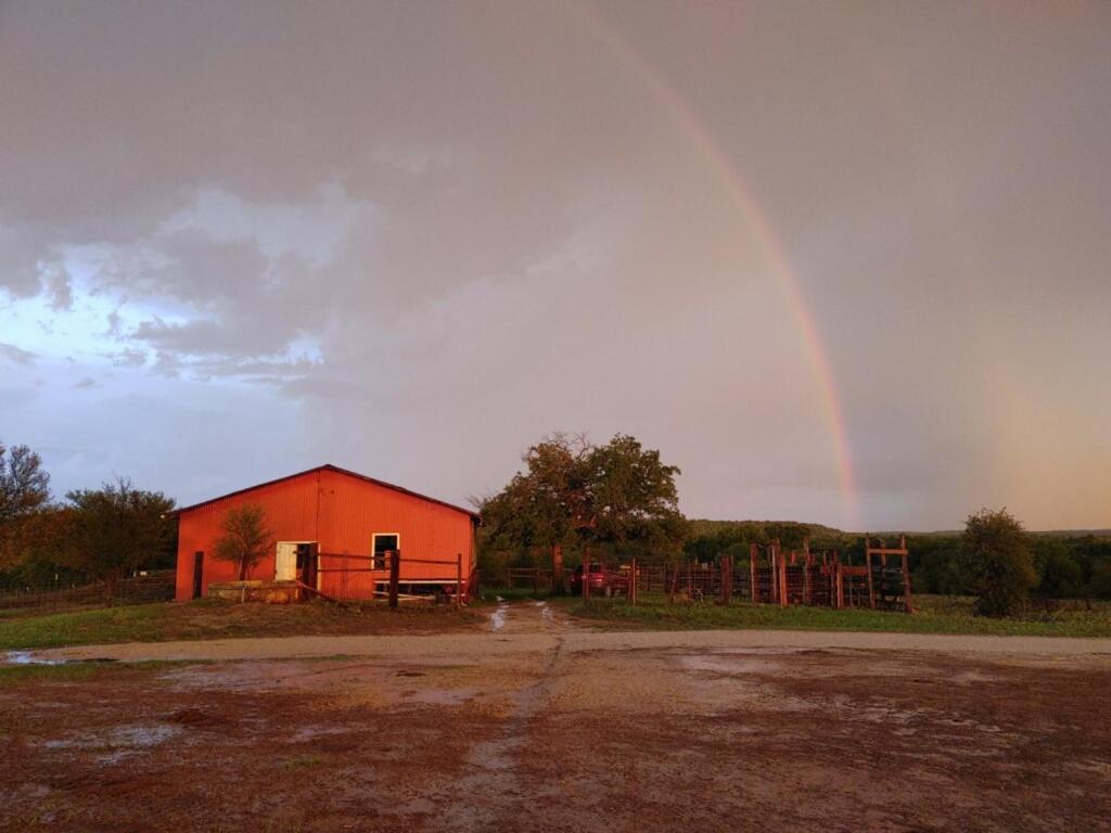 Stay On A 350-Acre Cattle Ranch! Brazos River! Tubing! Petting Zoo! Уэтерфорд Экстерьер фото