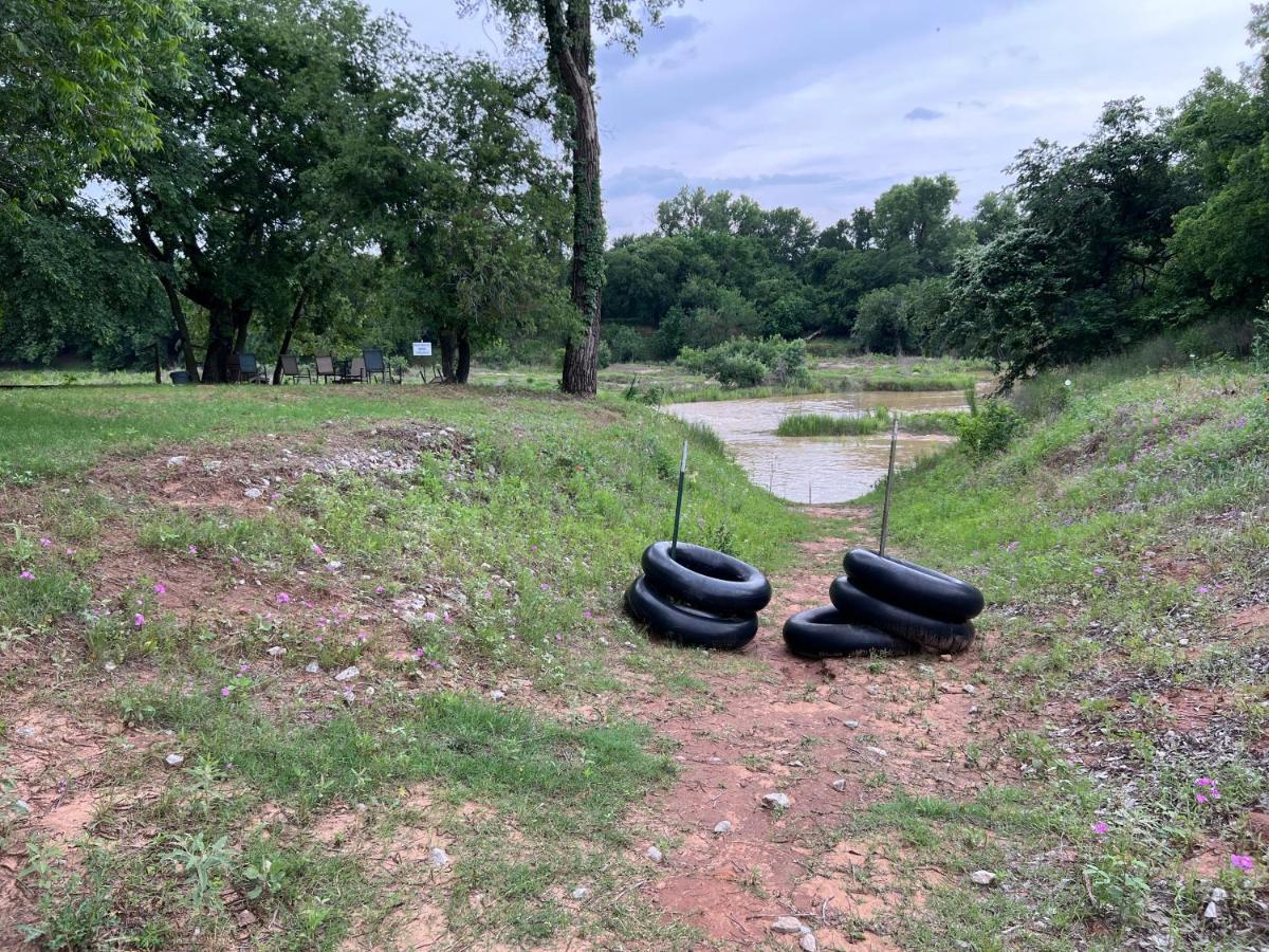 Stay On A 350-Acre Cattle Ranch! Brazos River! Tubing! Petting Zoo! Уэтерфорд Экстерьер фото