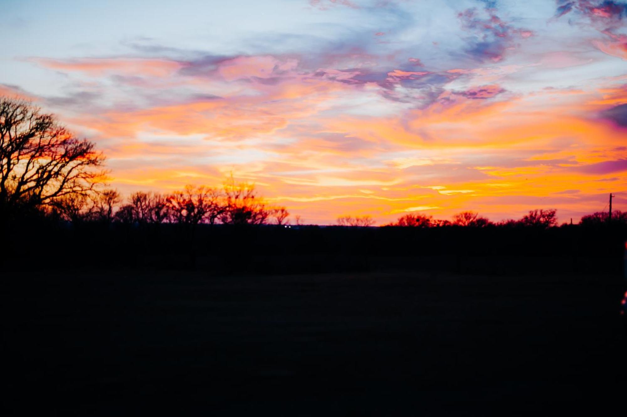 Stay On A 350-Acre Cattle Ranch! Brazos River! Tubing! Petting Zoo! Уэтерфорд Экстерьер фото